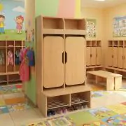 Шафи з дверцями та ящиками