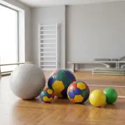 М'ячі спортивні